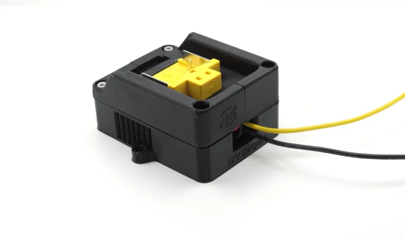 Akkuadapter für Makita 12V Output 10A